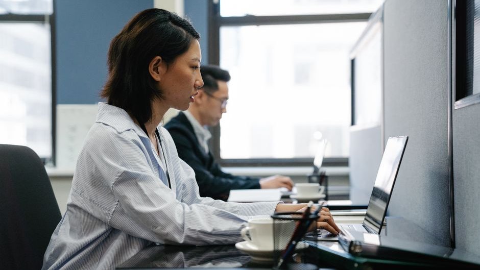 A comparison chart highlights AI agent office suite strengths and weaknesses alongside OfficeCLI's role in automation and file management