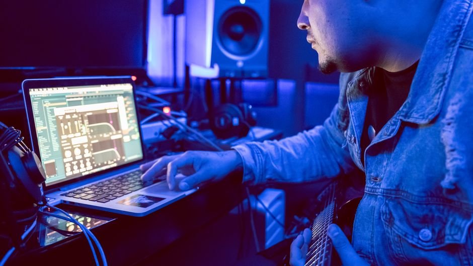 A generative AI kick drum model training on a 6GB VRAM GPU with audio waveforms and code interface visible